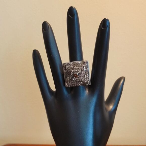 Sterling Silver Ring Pave Set With Chocolate Cubic Zirconia Cocktail Ring Sz.6 - Picture 2 of 6